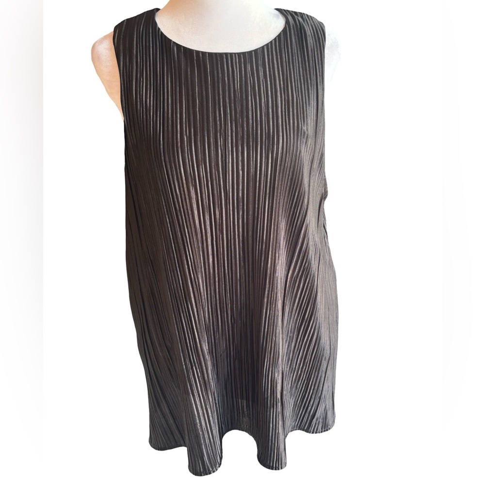 A New Day Black Flowy Sleeveless Top
